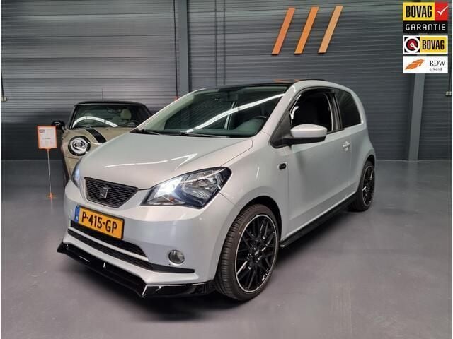 Grijs Gebruikt 2012 Seat Mii Reference Hatchback | € 6.350 (Duur) - Afbeelding 1/4