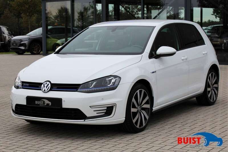 Wit Gebruikt 2015 VW e-Golf GTE Hatchback | € 15.950 (Goede deal) - Afbeelding 1/4