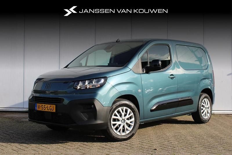 Blauw Nieuw 2025 Fiat e-Doblò MPV | € 24.712 (Eerlijke prijs) - Afbeelding 1/4