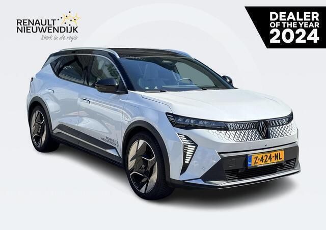 Wit nacre met dak in sterzwart Gebruikt 2024 Renault Scénic Iconic MPV | € 39.895 - Afbeelding 1/4
