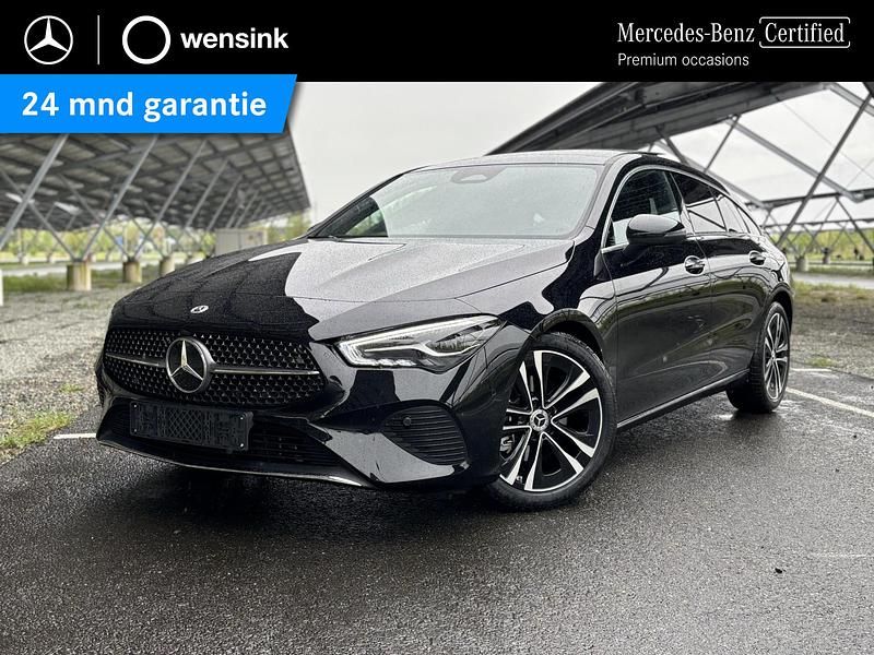 Occasion Mercedes CLA180 Shooting Brake Luxury 136 PK (100 kW) 2025 Zwart Stationwagen