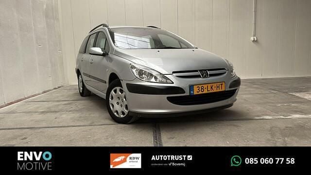 Grijs Gebruikt 2003 Peugeot 307 Stationwagen | € 1.950 (Eerlijke prijs) - Afbeelding 1/4