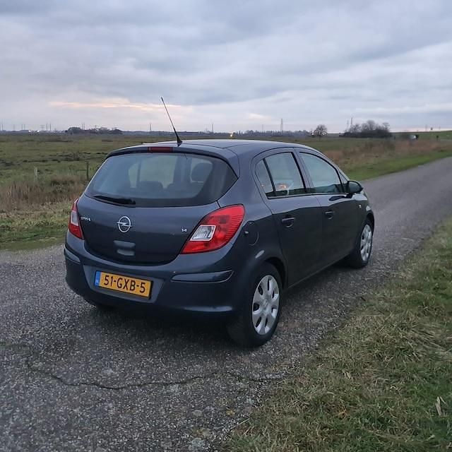 Occasion Opel Corsa Enjoy 2008 Grijs (metallic) Hatchback