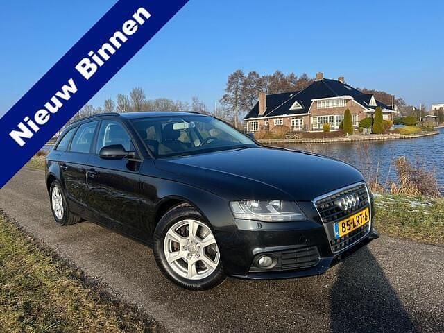 Occasion Audi A4 Business 120 PK (88 kW) 2010 Zwart (metallic) Stationwagen