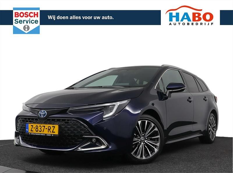 Blauw Gebruikt 2024 Toyota Corolla Stationwagen | € 29.645 (Eerlijke prijs) - Afbeelding 1/4
