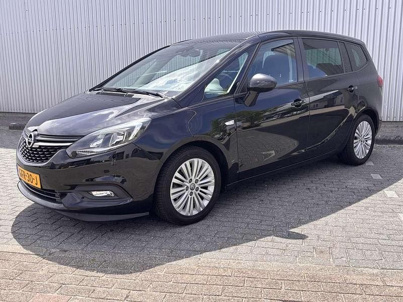 Zwart Gebruikt 2017 Opel Zafira Edition MPV | € 15.950 (Eerlijke prijs) - Afbeelding 1/4