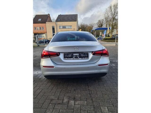 Occasion Mercedes A180 Business 116 PK (85 kW) 2020 Zilver Sedan