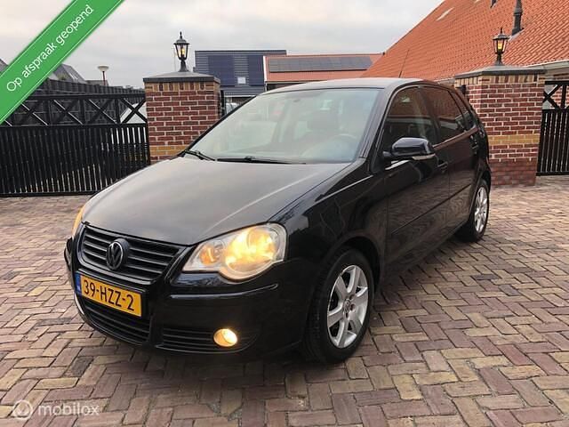 Zwart Gebruikt 2009 VW Polo Edition Hatchback | € 1.499 (Super prijs) - Afbeelding 1/4