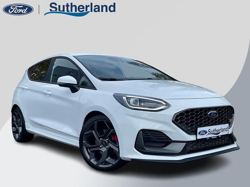 Wit Gebruikt 2023 Ford Fiesta Performance Edition Hatchback | € 27.900 (Iets duurder) - Afbeelding 1/4