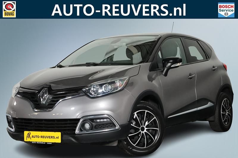 Grijs Occasion 2016 Renault Captur Dynamique SUV | € 8.900 (Eerlijke prijs) - Afbeelding 1/4