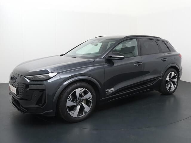 Grijs Gebruikt 2025 Audi Q6 e-tron Comfort SUV | € 72.840 (Eerlijke prijs) - Afbeelding 1/4