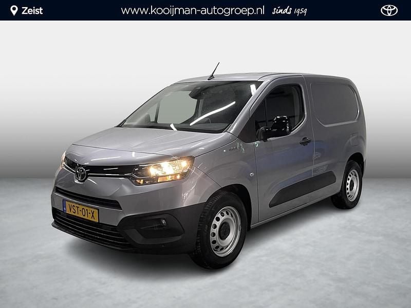 Grijs Gebruikt 2023 Toyota Proace City City MPV | € 24.602 (Eerlijke prijs) - Afbeelding 1/4