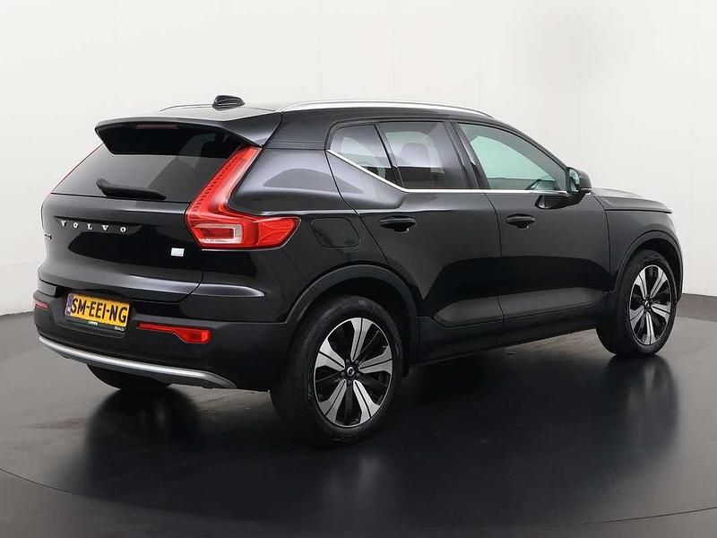 Occasion Volvo XC40 Core 211 PK (155 kW) 2022 Black solid (stone) (019) SUV