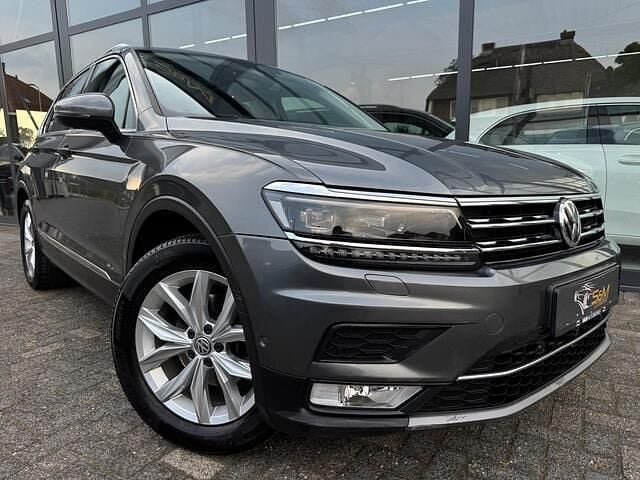 Grijs Gebruikt 2016 VW Tiguan Highline SUV | € 19.450 (Eerlijke prijs) - Afbeelding 1/4