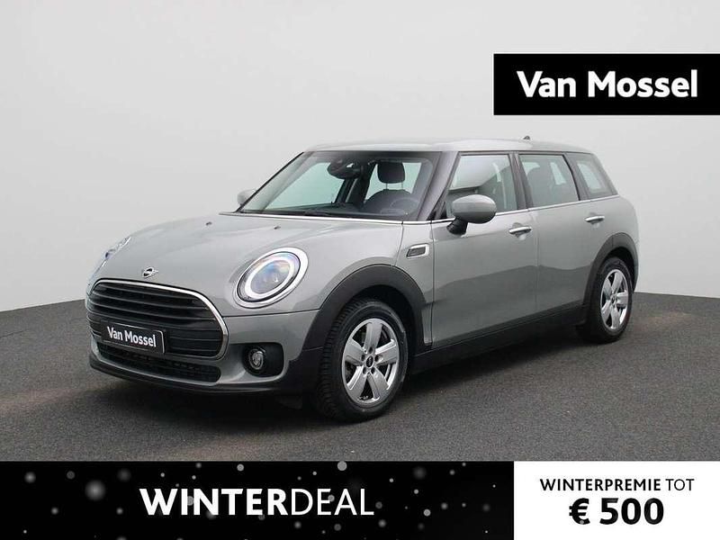 Grijs Occasion 2022 Mini Cooper Clubman Essential Stationwagen | € 21.844 (Eerlijke prijs) - Afbeelding 1/4