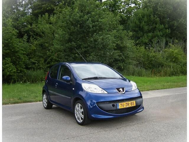 Blauw Gebruikt 2008 Peugeot 107 Hatchback | € 1.000 (Super prijs) - Afbeelding 1/4