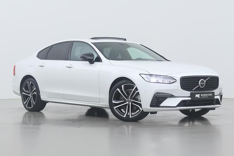Wit Gebruikt 2024 Volvo S90 Ultimate Sedan | € 47.200 (Eerlijke prijs) - Afbeelding 1/1