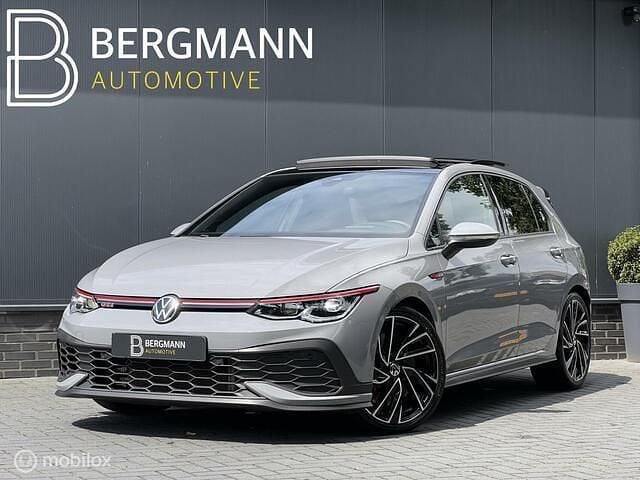 Grijs Gebruikt 2021 VW Golf VIII GTI Hatchback | € 38.999 (Iets duurder) - Afbeelding 1/4