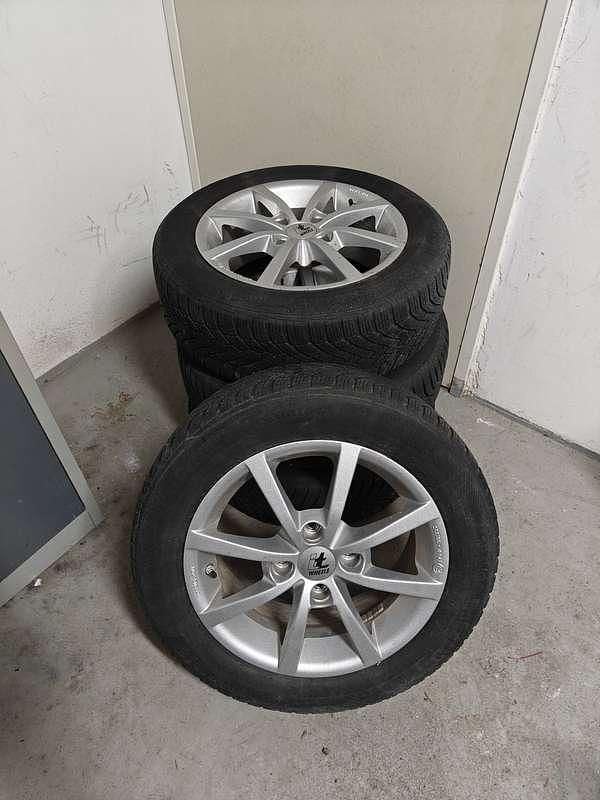 Occasion Ford Focus 101 PK (74 kW) 2003 Zwart Stationwagen