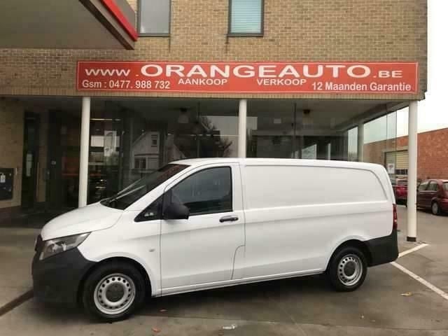 Wit Gebruikt 2015 Mercedes Vito MPV | € 9.999 (Duur) - Afbeelding 1/4