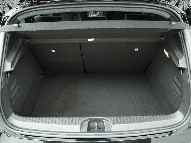 Occasion Renault Clio V Techno 2025 Zwart Hatchback