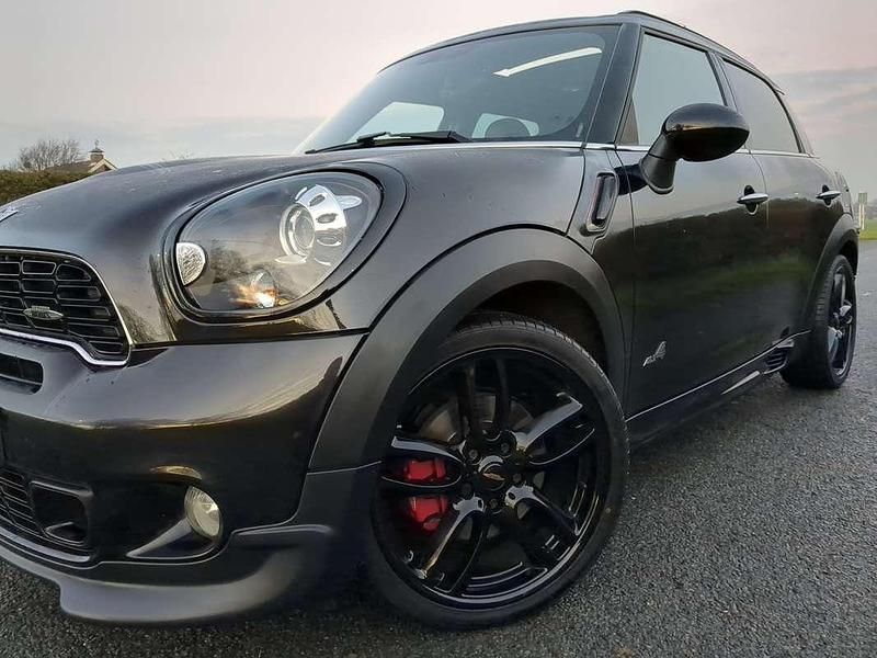 Zwart Gebruikt 2014 Mini John Cooper Works Countryman SUV | € 15.995 (Eerlijke prijs) - Afbeelding 1/4