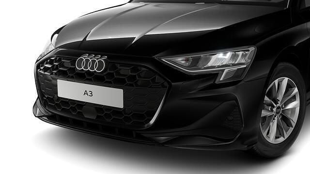 Nieuw Audi A3 Advanced 116 PK (85 kW) 2025 Zwart Sedan
