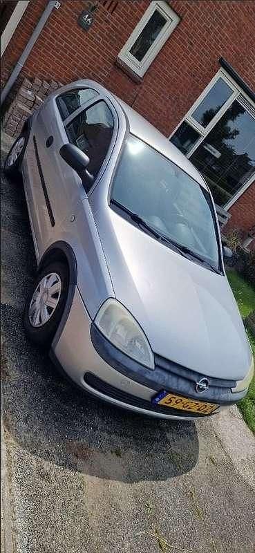 Grijs Gebruikt 2001 Opel Corsa Hatchback | € 600 (Goede deal) - Afbeelding 1/4