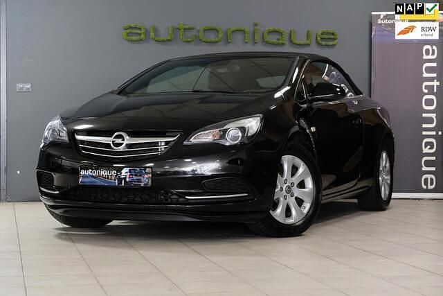 Zwart Gebruikt 2017 Opel Cascada Edition Cabriolet | € 15.900 (Eerlijke prijs) - Afbeelding 1/4