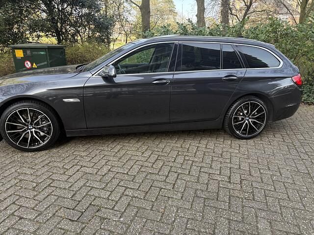 Occasion BMW 525 Executive 204 PK (150 kW) 2011 Grijs Stationwagen