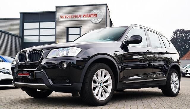 Zwart Gebruikt 2012 BMW X3 Executive SUV | € 16.995 (Goede deal) - Afbeelding 1/4