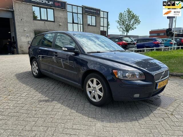 Blauw Gebruikt 2007 Volvo V50 Stationwagen | € 1.950 (Super prijs) - Afbeelding 1/4
