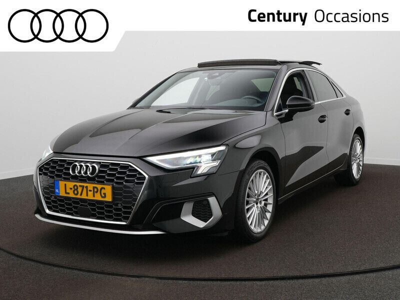Zwart Gebruikt 2021 Audi A3 Business Sedan | € 23.900 (Eerlijke prijs) - Afbeelding 1/4
