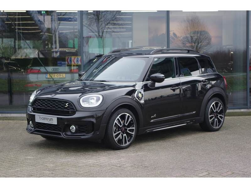 Zwart Gebruikt 2021 Mini John Cooper Works Countryman SUV | € 29.450 (Goede deal) - Afbeelding 1/4