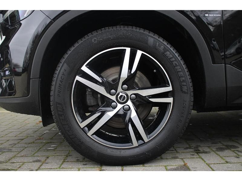 Occasion Volvo XC40 Plus 197 PK (144 kW) 2025 Zwart SUV
