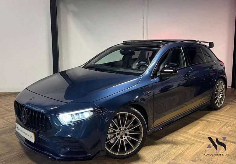Blauw Gebruikt 2019 Mercedes A35 AMG AMG Hatchback | € 39.940 (Eerlijke prijs) - Afbeelding 1/4