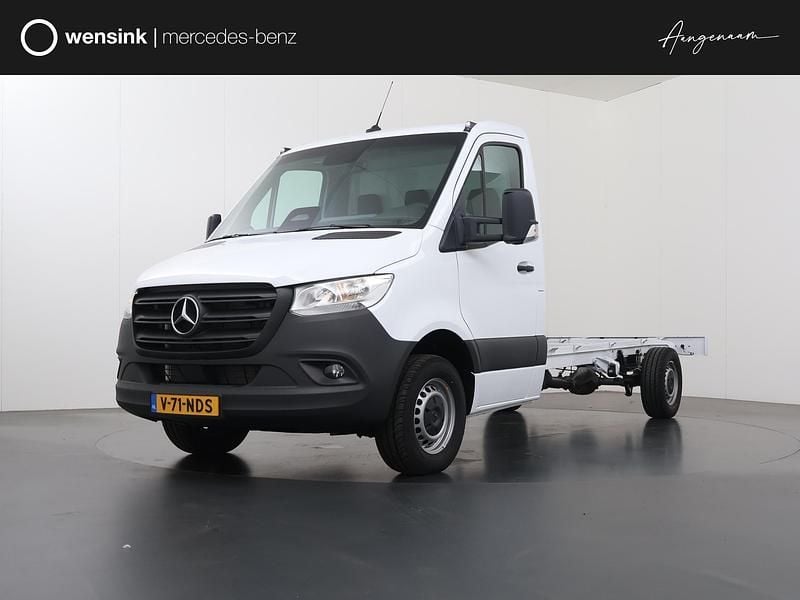 Wit Nieuw 2024 Mercedes Sprinter Van | € 54.850 - Afbeelding 1/4