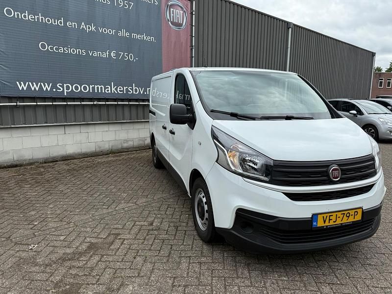 Wit Occasion 2020 Fiat Talento S MPV | € 12.950 (Super prijs) - Afbeelding 1/4