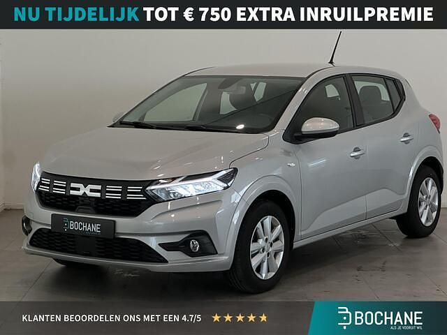 Grijs Gebruikt 2024 Dacia Sandero Expression Hatchback | € 17.700 (Eerlijke prijs) - Afbeelding 1/4