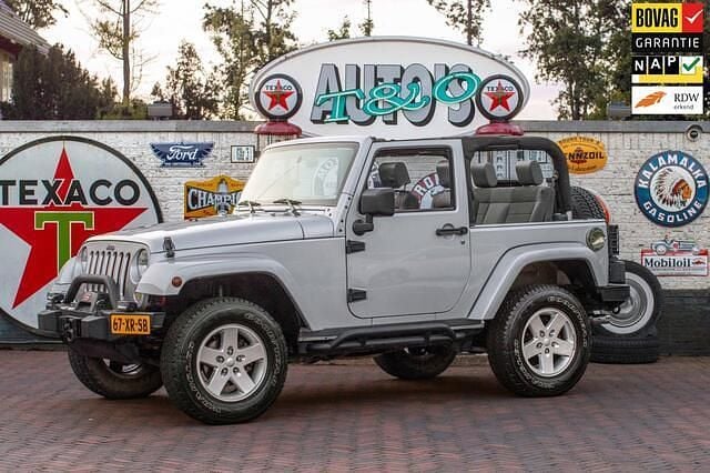 Grijs, metallic lak Gebruikt 2007 Jeep Wrangler Rubicon SUV | € 22.450 - Afbeelding 1/4