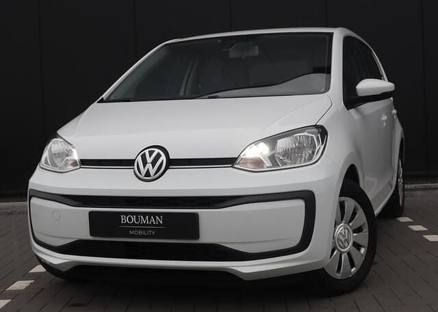 Wit Gebruikt 2018 VW up! move up! Hatchback | € 8.395 (Eerlijke prijs) - Afbeelding 1/4
