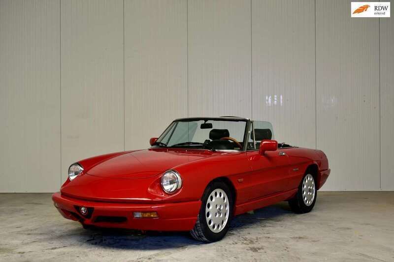Rood Gebruikt 1992 Alfa Romeo Spider Cabriolet | € 20.499 - Afbeelding 1/4