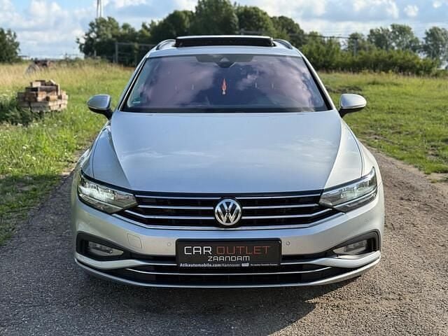 Grijs Gebruikt 2020 VW Passat Business+ Stationwagen | € 18.999 (Super prijs) - Afbeelding 1/4