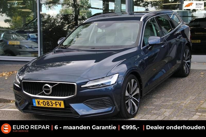 Blauw, metallic lak Occasion 2020 Volvo V60 R-Design Stationwagen | € 26.995 (Super prijs) - Afbeelding 1/4