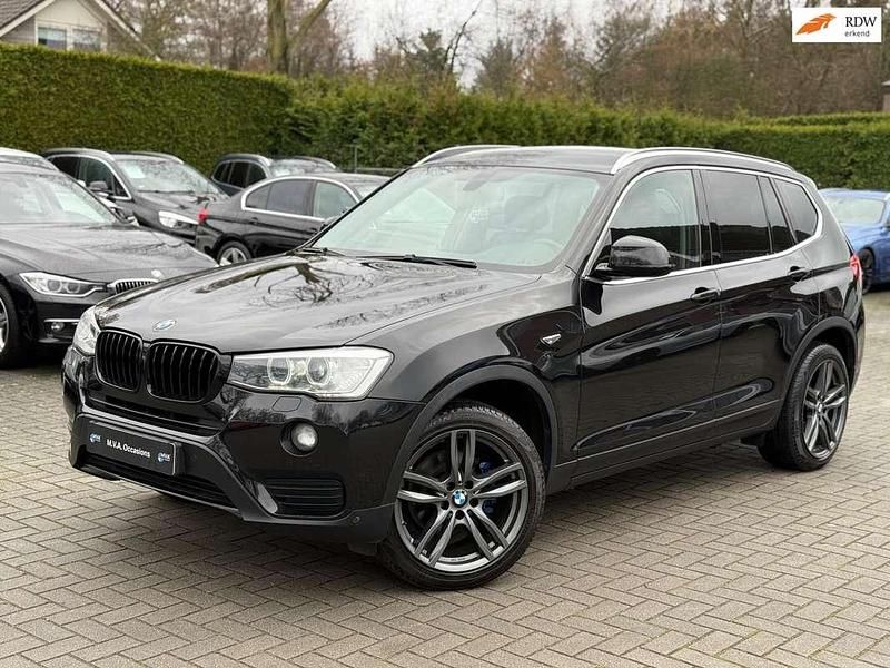 Zwart Gebruikt 2015 BMW X3 Executive SUV | € 16.950 (Eerlijke prijs) - Afbeelding 1/4