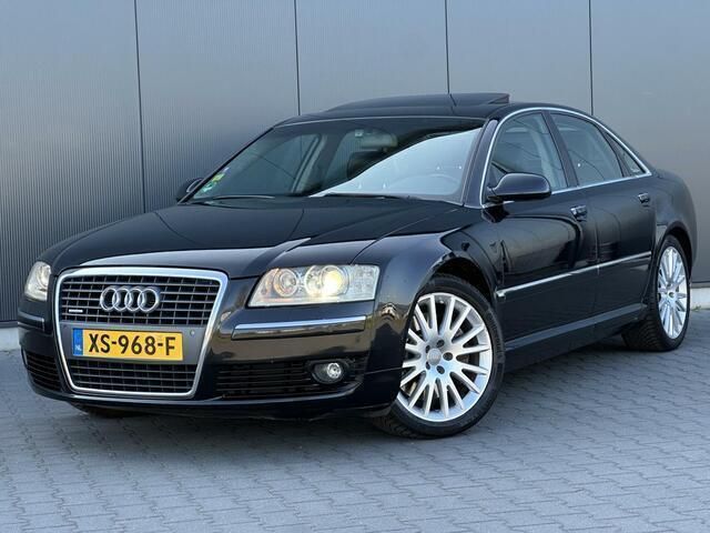 Zwart, metallic lak Gebruikt 2005 Audi A8 Proline Sedan | € 10.995 - Afbeelding 1/4