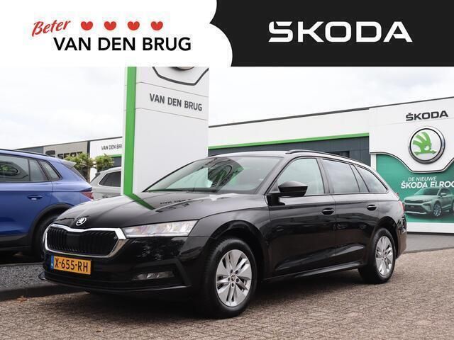 Zwart Gebruikt 2024 Skoda Octavia Business Line Stationwagen | € 24.900 (Goede deal) - Afbeelding 1/4
