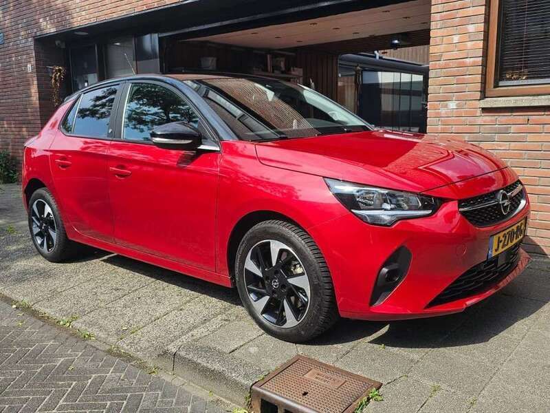 Rood Gebruikt 2020 Opel Corsa-e Edition Hatchback | € 12.000 (Eerlijke prijs) - Afbeelding 1/4
