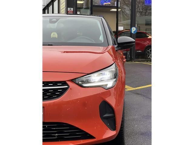 Occasion Opel Corsa 2021 Oranje Sedan