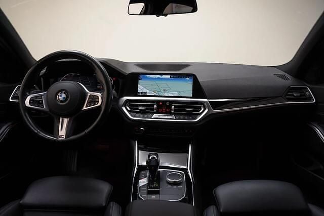 Occasion BMW 320 Executive 184 PK (135 kW) 2021 Grijs Sedan